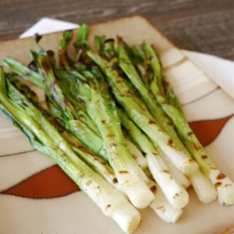 Grilled Green Onions